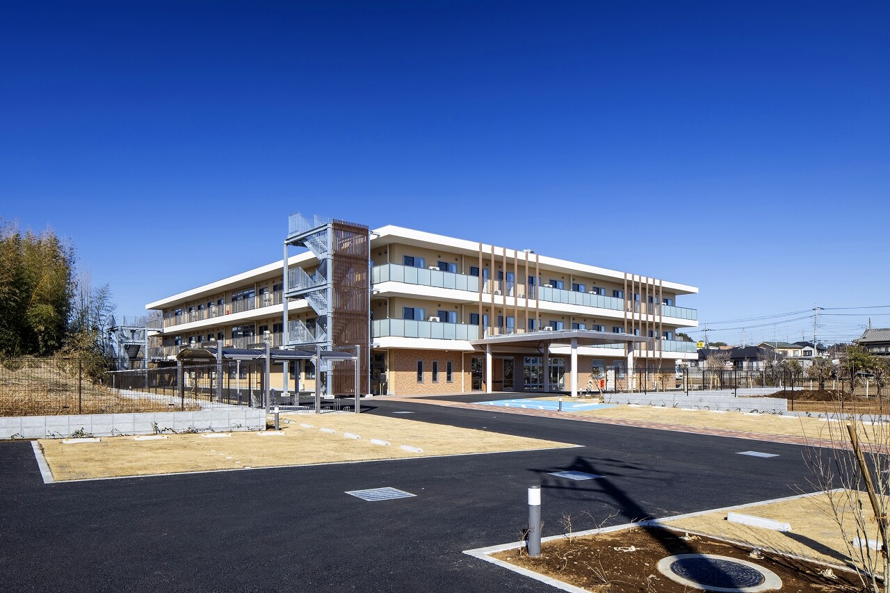 社会福祉法人 美しの里 特別養護老人ホーム梨花の介護職/ヘルパー 特別養護老人ホーム 正社員求人イメージ