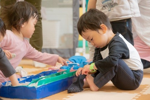 株式会社 AT 地域支援保育アットキッズ鷺沼の営業/管理部門/その他 保育所(保育園) 契約社員の求人情報イメージ2
