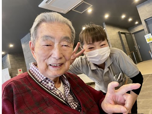 株式会社我喜大笑 デイサービス夢楽 瑞江の介護職/ヘルパー 通所介護・デイサービス 正社員の求人情報イメージ2